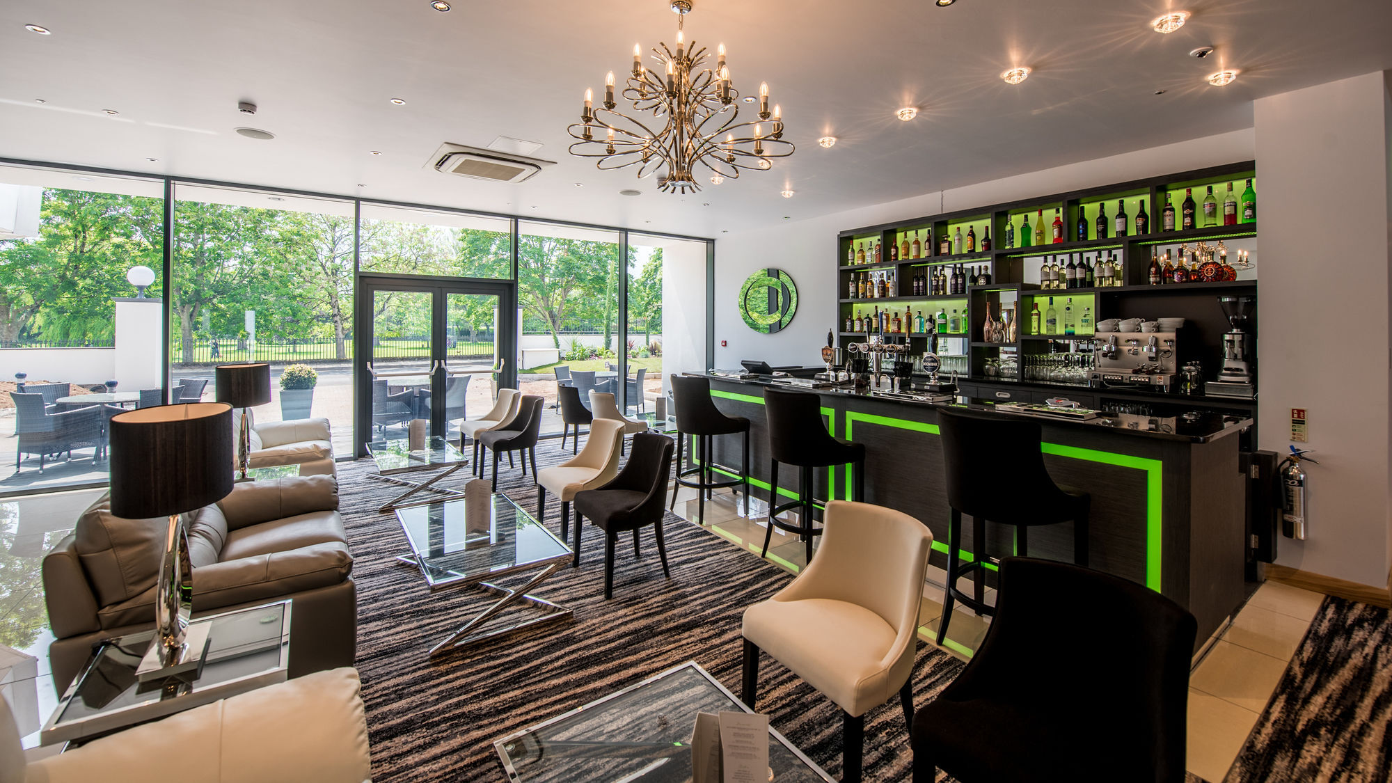 The Park Hotel Μπάρνστεϊπλ Εξωτερικό φωτογραφία